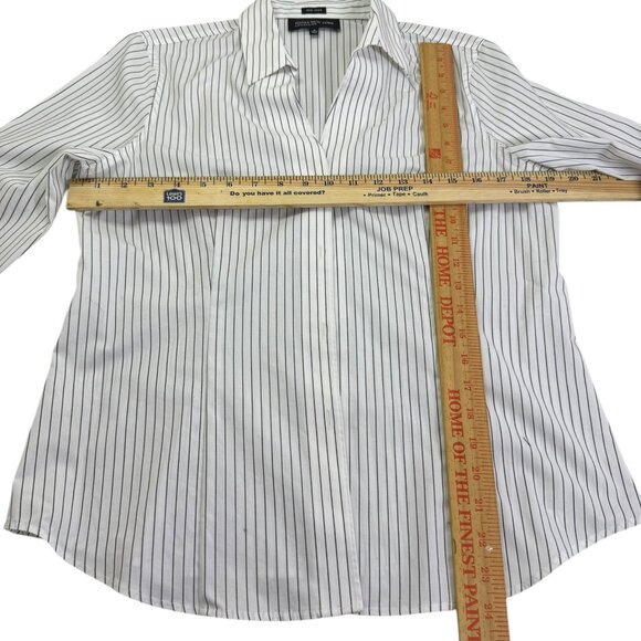 Jones New York Pinstripe Button-Down Shirt Women’s SZ:10 Black & White - Picture 7 of 7